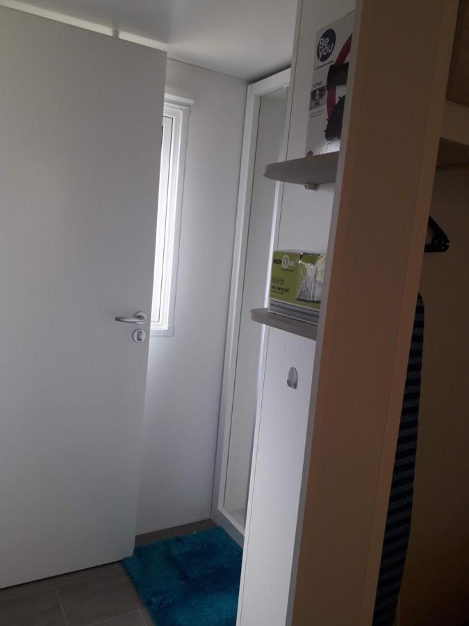 Mobil Neuf 2 6 Personnes Saint Aygulf * Frejus